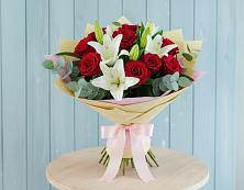 Букет цветов из:  Лилии и Розы в Середейском