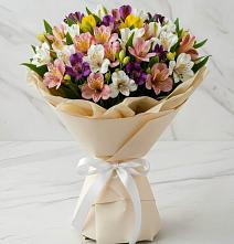 Букет цветов из:  Альстромерии в Середейском