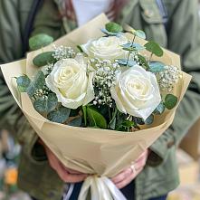 Букет цветов из:  Розы в Середейском