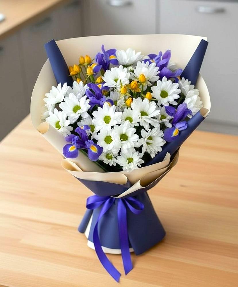 Букет цветов из: Розы, Ирисы и Хризантемы в Середейском