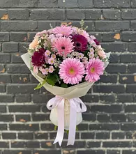 Букет цветов из:  Герберы и Хризантемы в Середейском