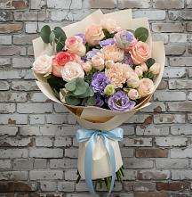 Букет цветов из:  Розы, Лизиантусы и Гвоздики #REPLACE_PRED# Середейском