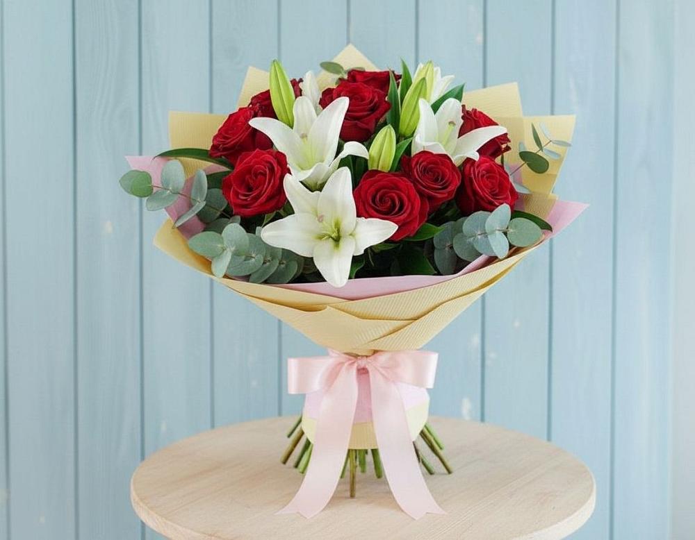 Букет цветов из: Лилии и Розы в Середейском