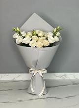 Букет цветов из:  Розы и Лизиантусы #REPLACE_PRED# Середейском